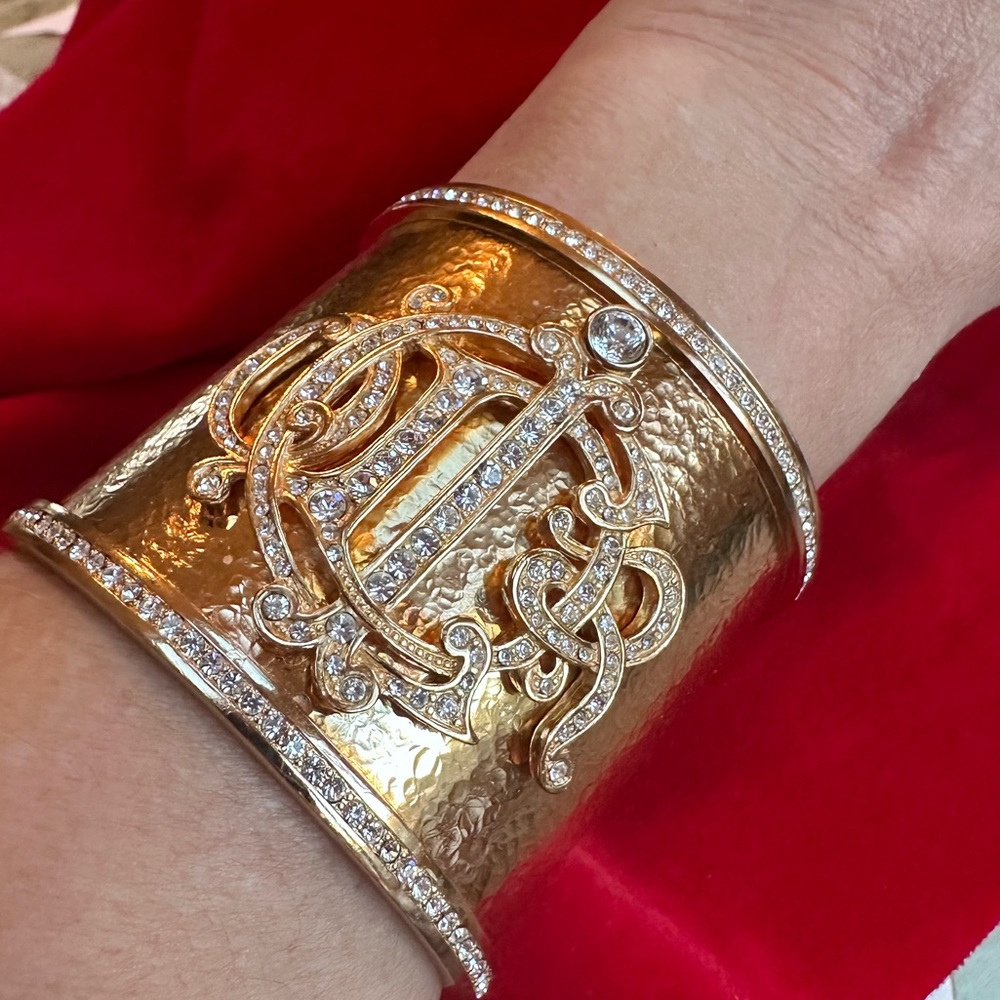 CHRISTIAN DIOR Rare Logo gold crystal Cuff bracelet designer Germany